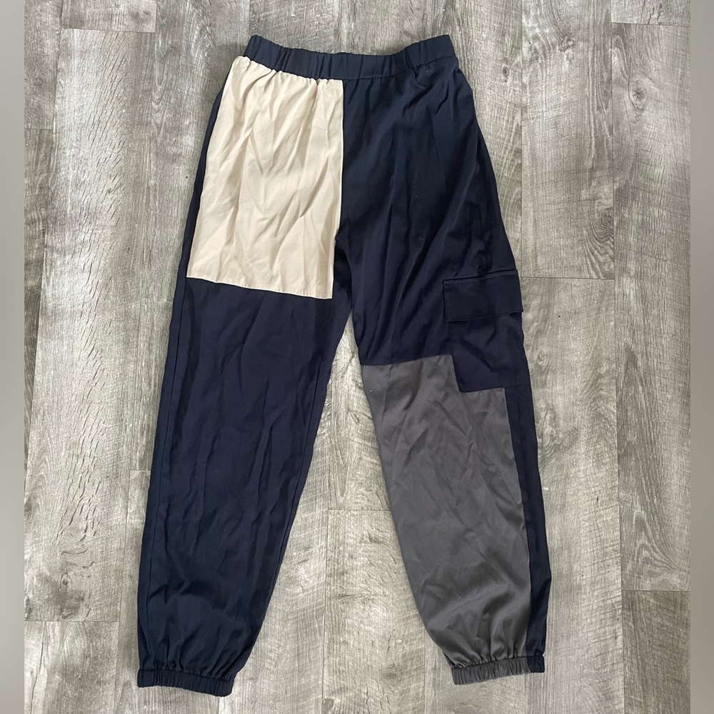 Tri colored cargo pants